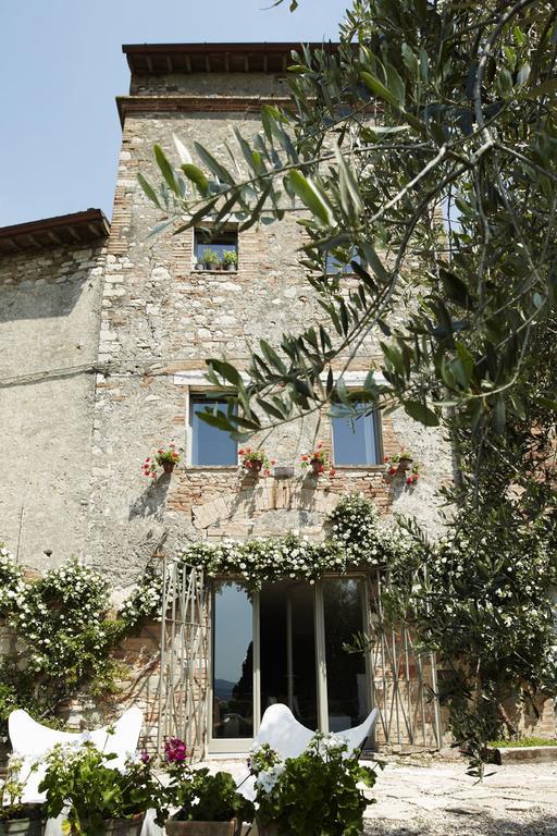 Bed and Breakfast Il Ghiottone Umbro Todi Exterior foto