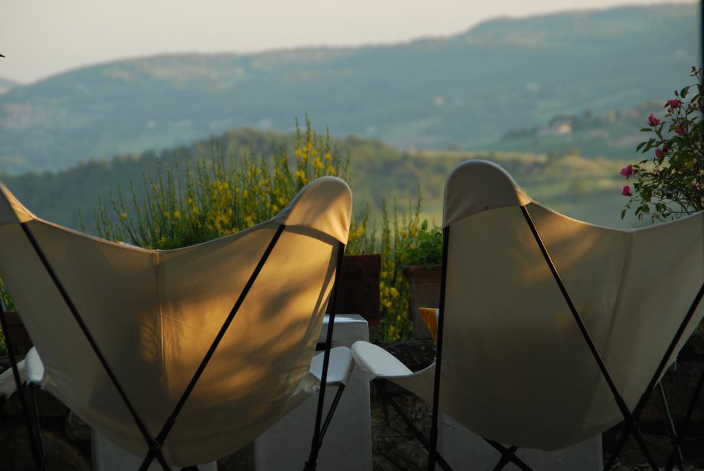 Bed and Breakfast Il Ghiottone Umbro Todi Exterior foto